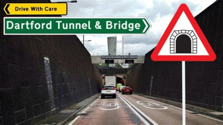 How much does it cost to go through the Dartford Tunnel?