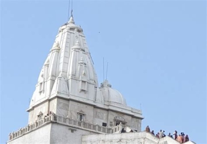 Where is Shikharji Temple located?